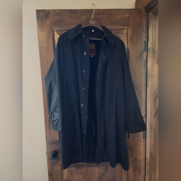 Other - Vintage Men's Black All Weather Trench Coat